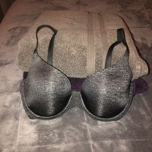 32DD VS BRA